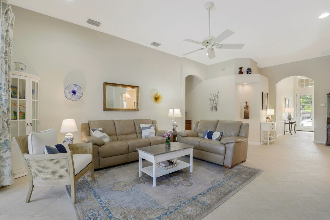 9114 Falling Leaf Dr, Bonita Springs, FL 34135