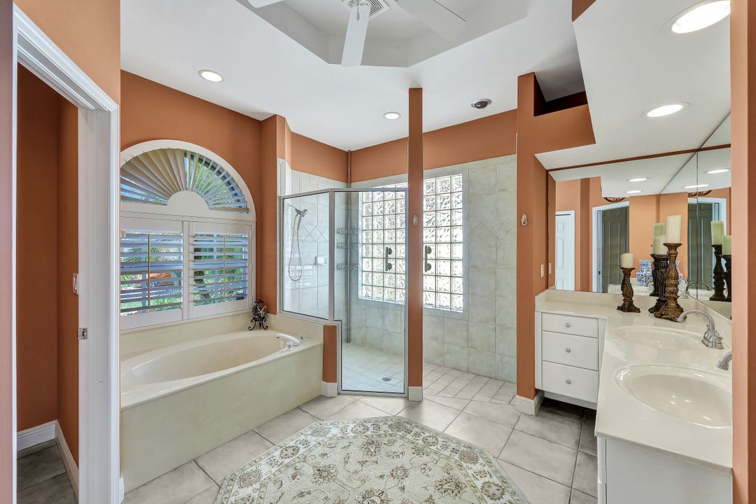 469 Persian Ct, Marco Island, FL 34145