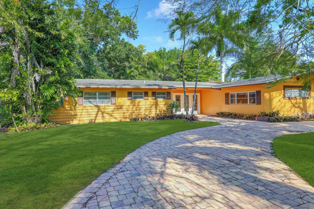 2702 McGregor Blvd, Fort Myers, FL 33901