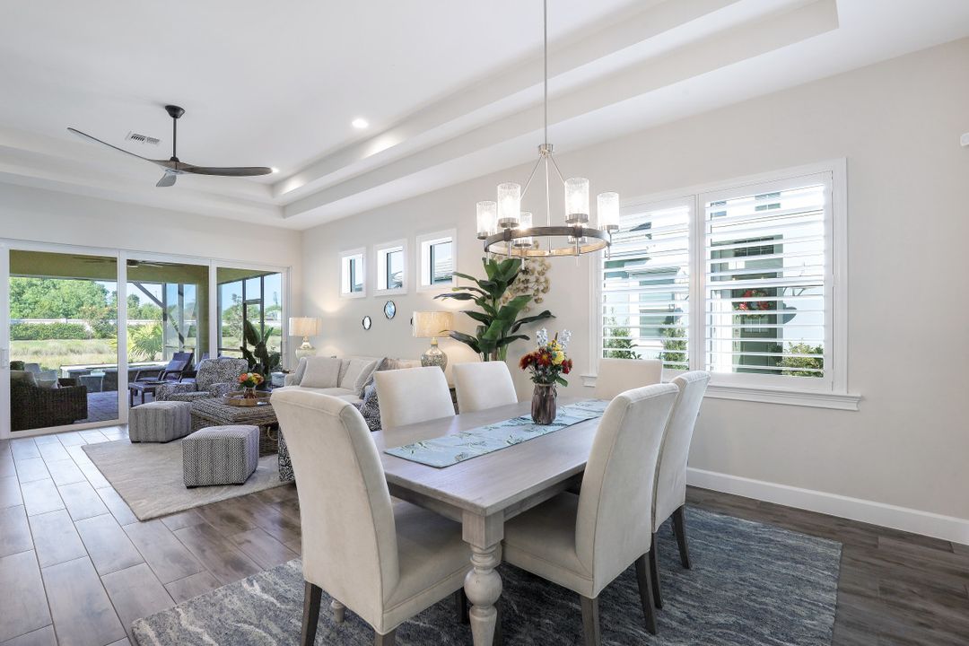 5855 Haiti Dr, Naples, FL 34112