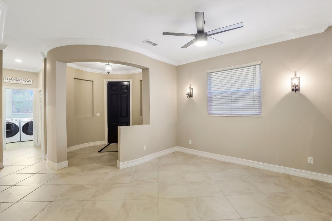 10237 S Silver Palm Dr, Estero, FL 33928