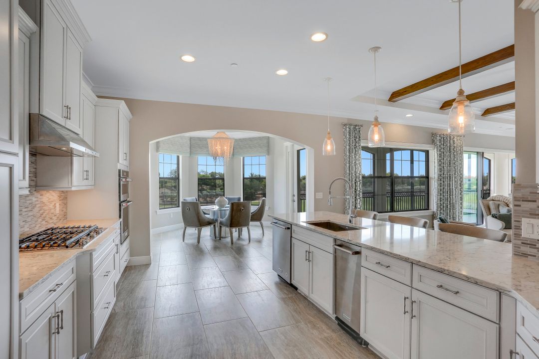 16444 Carrara Way #301, Naples, FL 34110