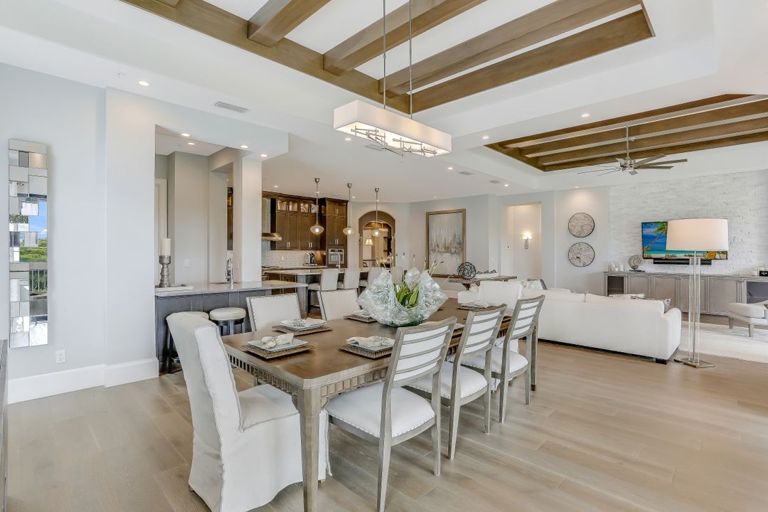 16394 Corsica Way #1-202, Naples, FL 34110