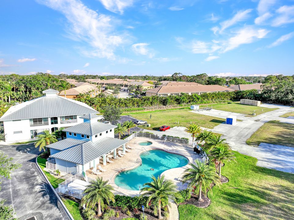 1050 Hancock Creek S Blvd #204, Cape Coral, FL 33909