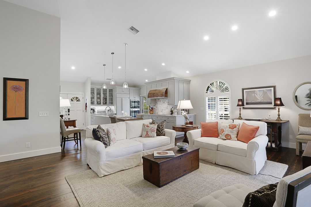 3824 Survey Cir, Bonita Springs, FL 34134