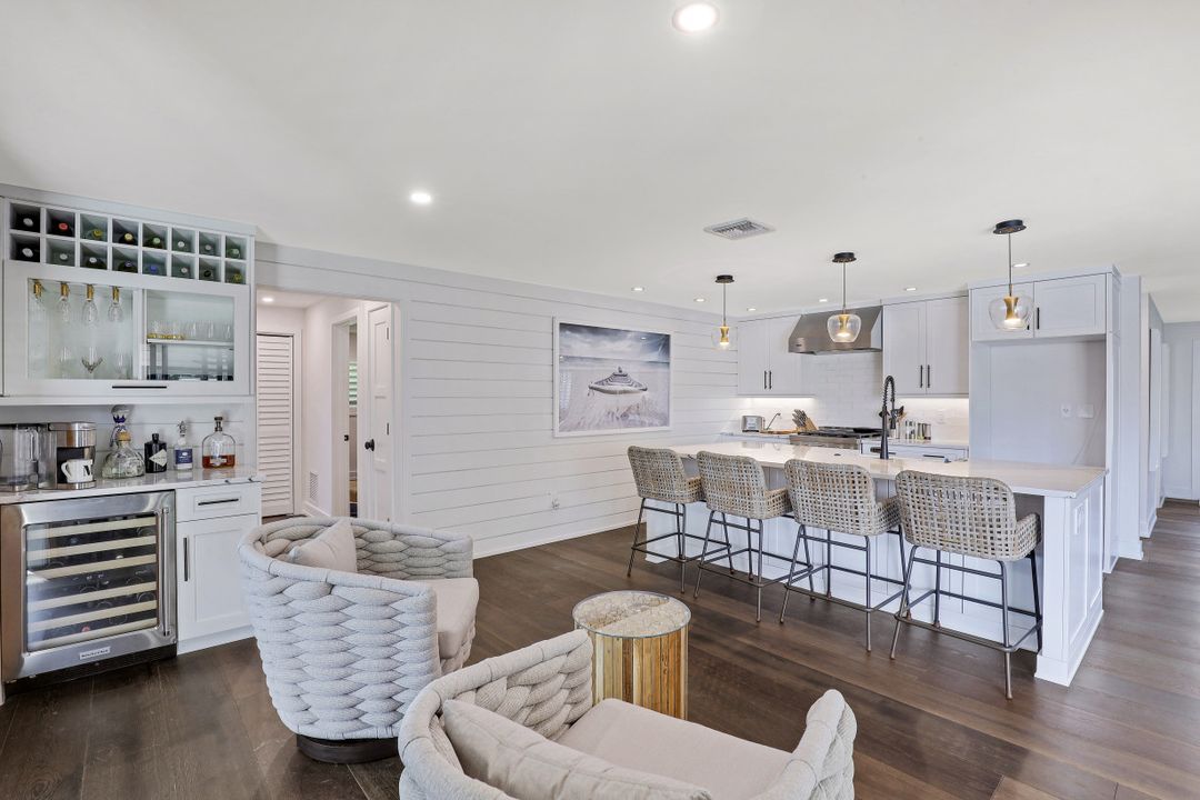 334 Polynesia Ct, Marco Island, FL 34145