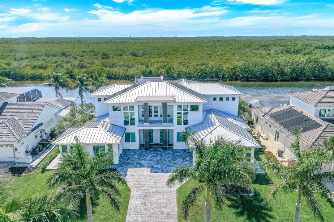 5210 SW 28th Pl, Cape Coral, FL 33914