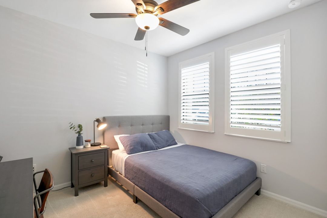 15126 Palmer Lake Cir #103, Naples, FL 34109