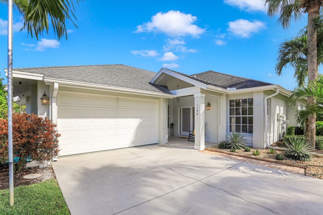 1196 Imperial Golf Course Blvd, Naples, FL 34110