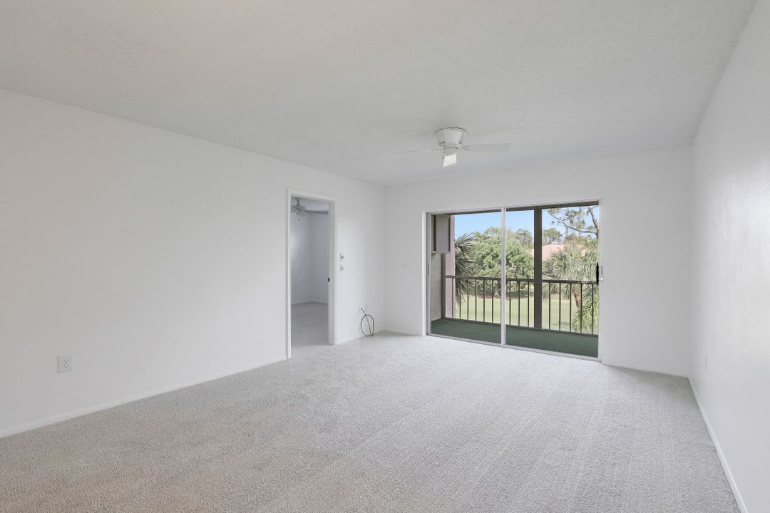 200 Turtle Lake Ct #303, Naples, FL 34105