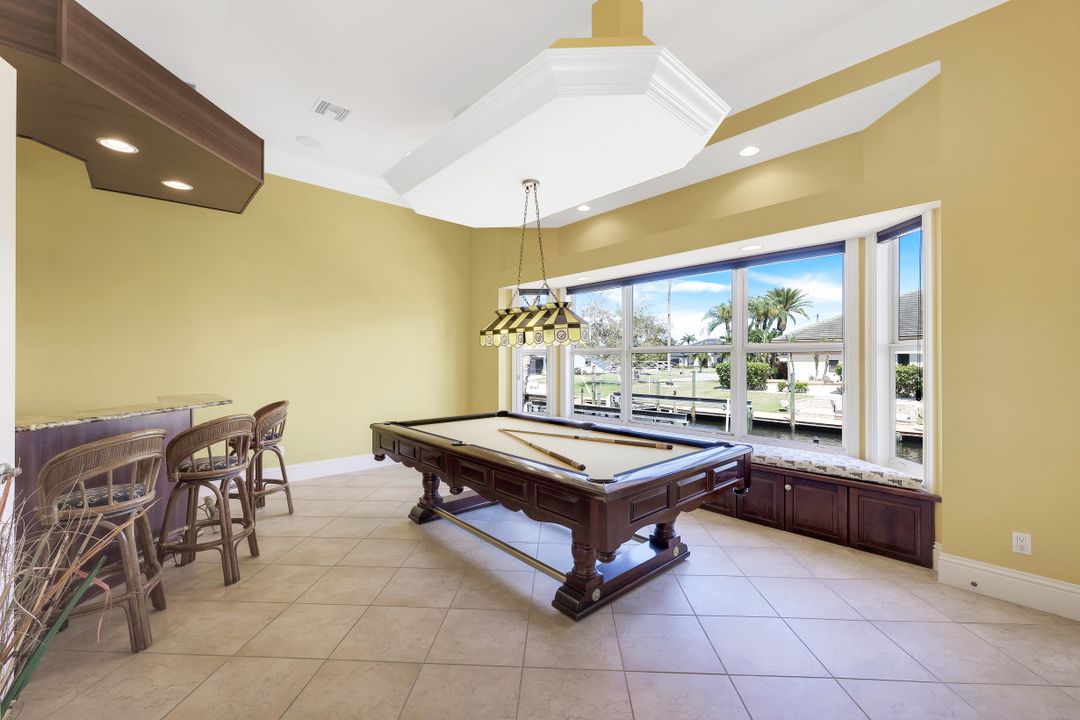 5343 SW 10th Ave, Cape Coral, FL 33914