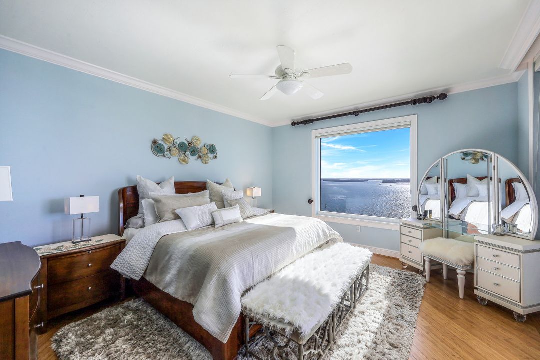 970 Cape Marco Dr #1002, Marco Island, FL 34145