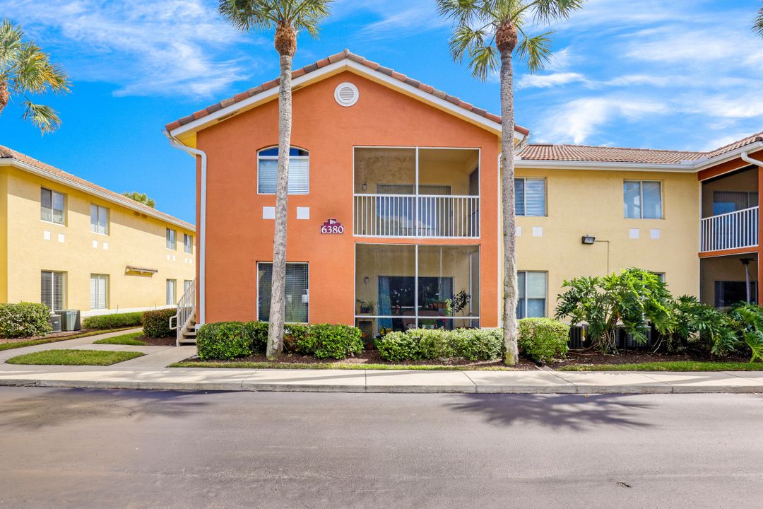 6380 Aragon Way #104, Fort Myers, FL 33966