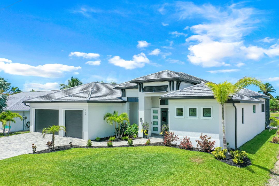 214 NW 32nd Pl, Cape Coral, FL 33993