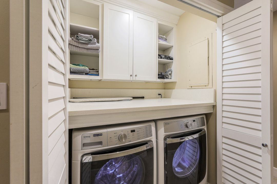 812 10th Ave S #812, Naples, FL 34102