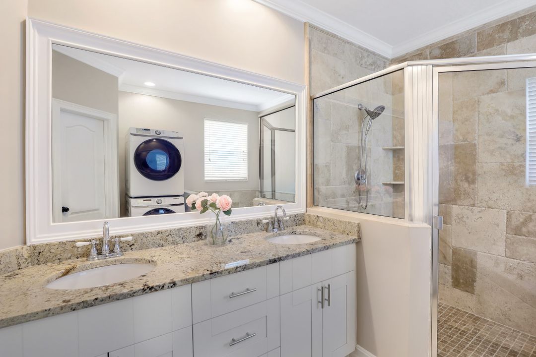 10237 S Silver Palm Dr, Estero, FL 33928