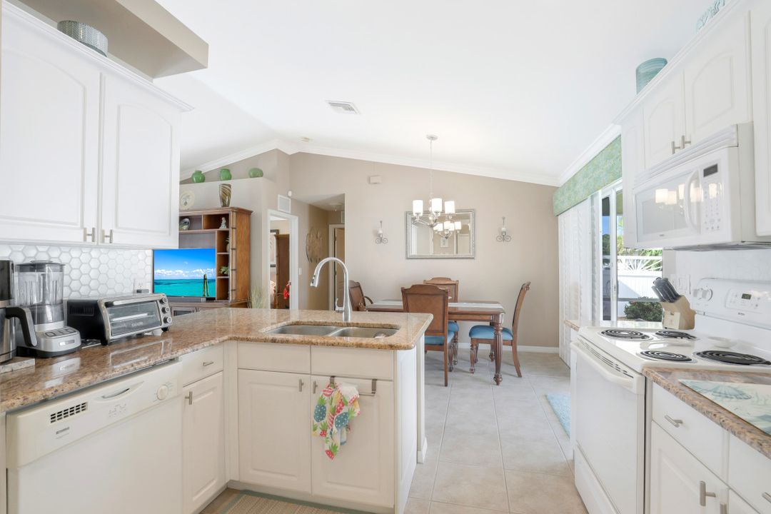 11588 Forest Mere Dr, Bonita Springs, FL 34135