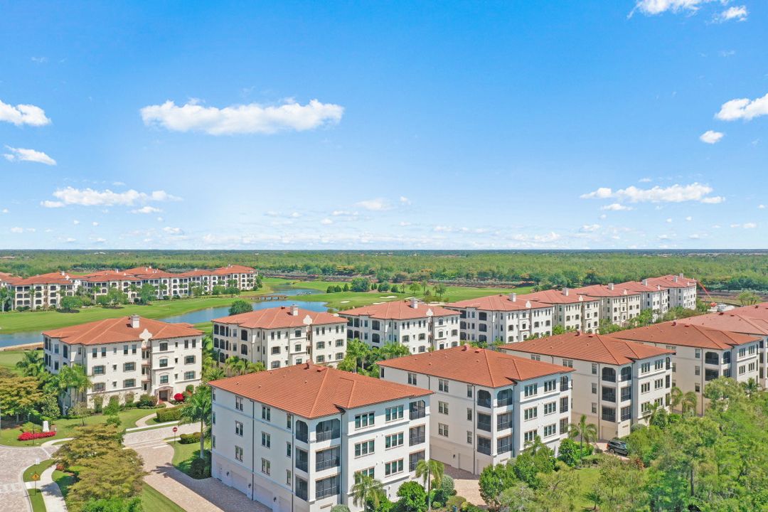 16386 Viansa Wy #102, Naples, FL 34110