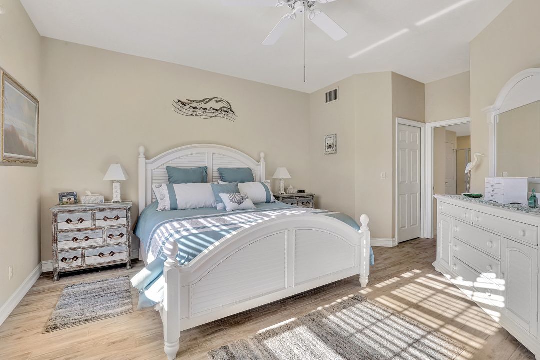 5626 Cape Harbour Dr #101, Cape Coral, FL 33914