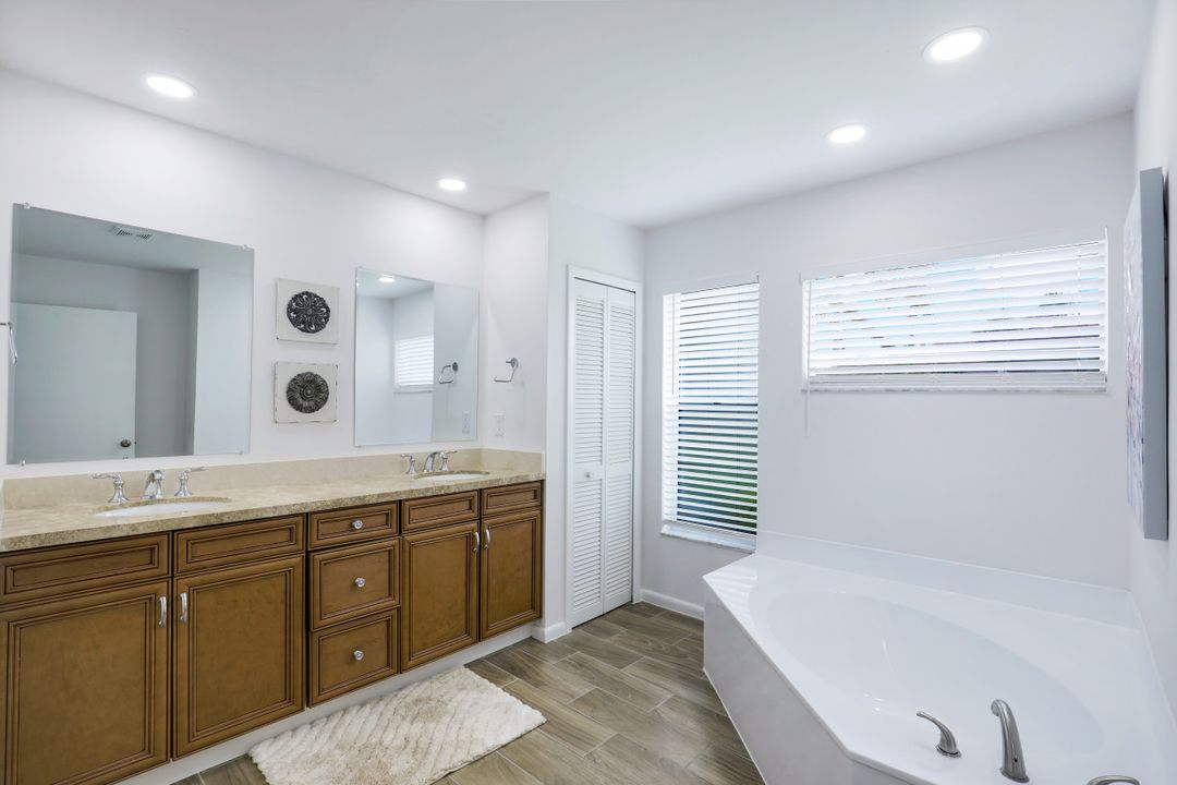 3695 McComb Ln, Bonita Springs, FL 34134