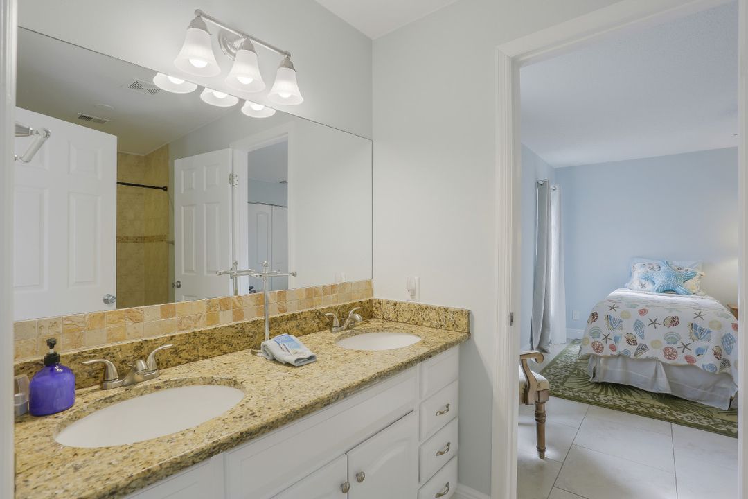 318 Sand Hill St, Marco Island, FL 34145