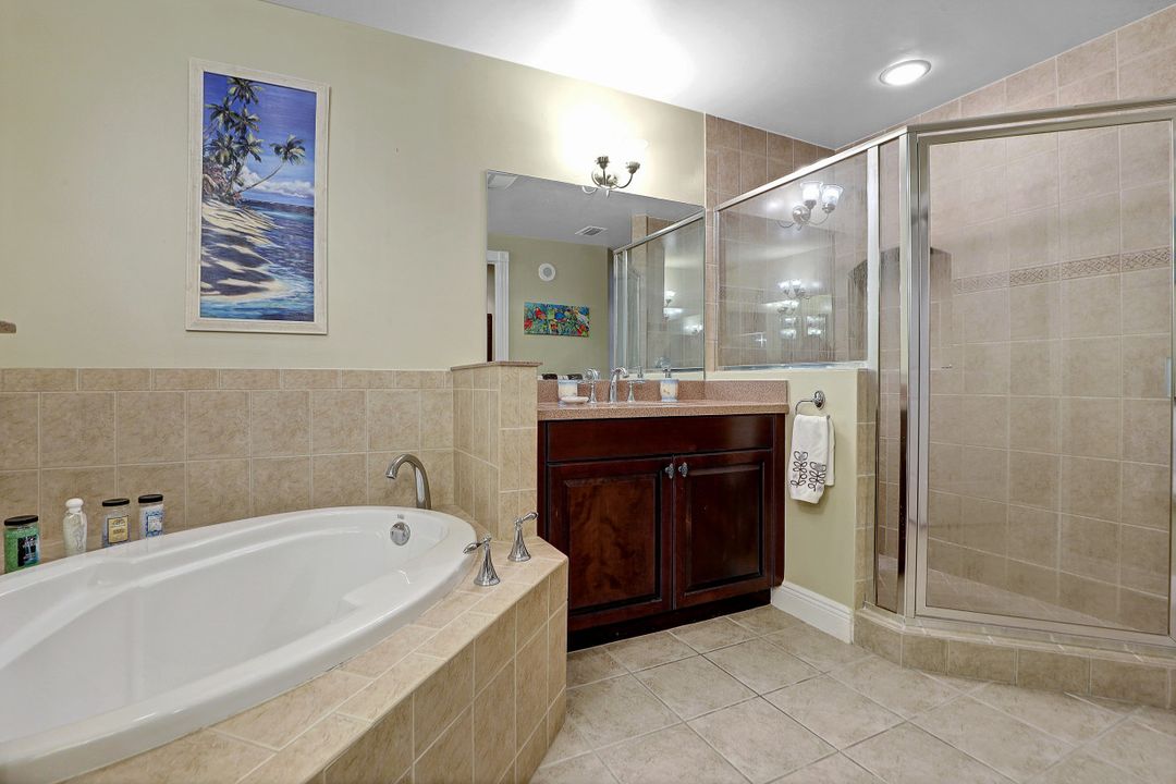 6081 Silver King Blvd #103, Cape Coral, FL 33914