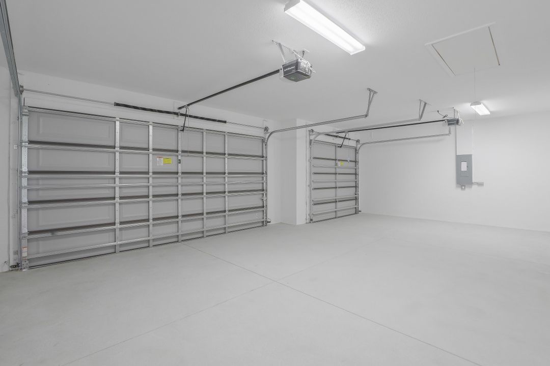 3932 Palm Tree Blvd, Cape Coral, FL 33904