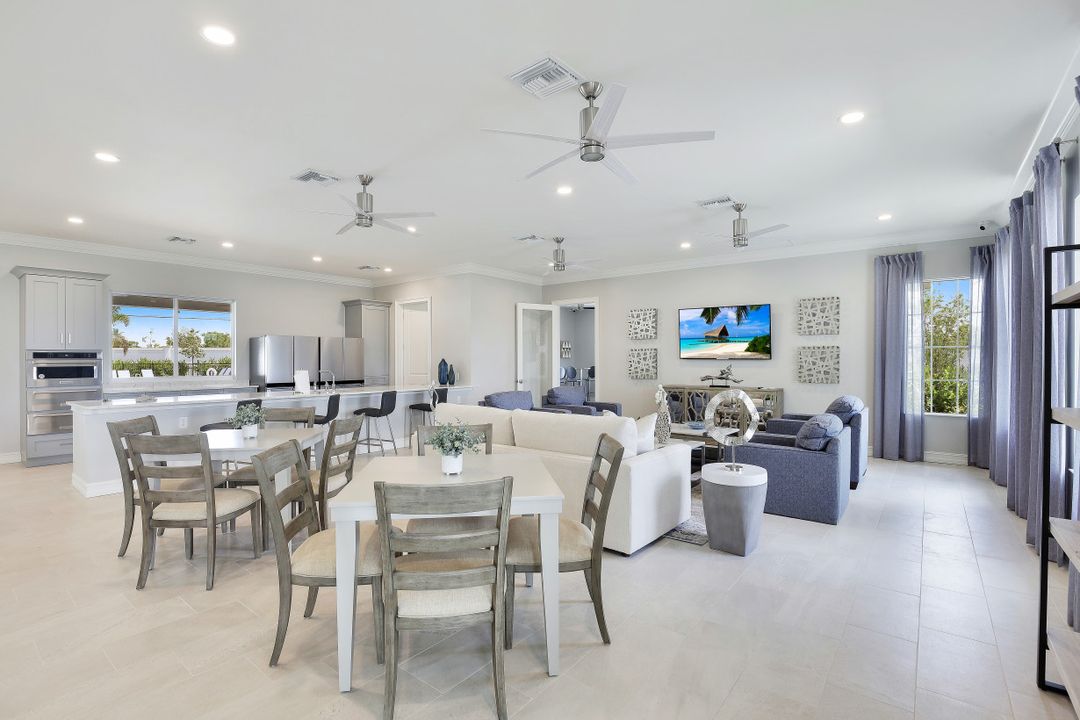 1077 Tranquil Brk Dr, Naples, FL 34114