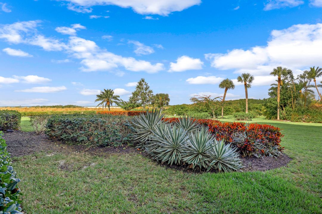 240 Seaview Ct #108, Marco Island, FL 34145