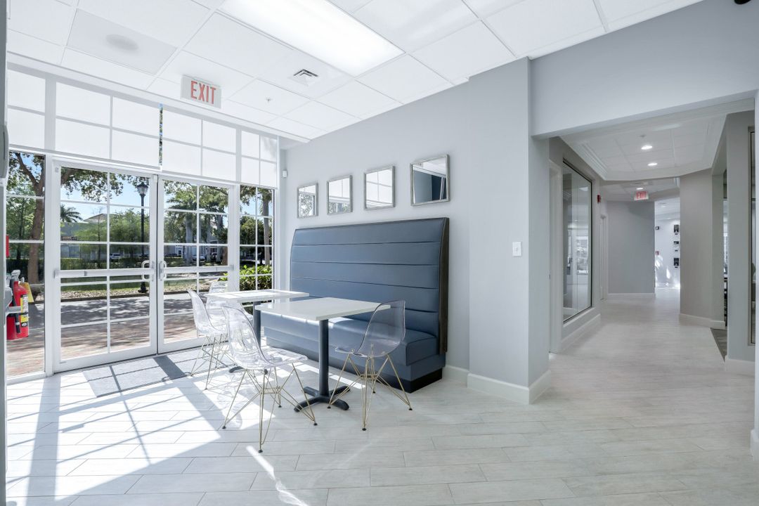 9015 Strada Stell Ct #104, Naples, FL 34109