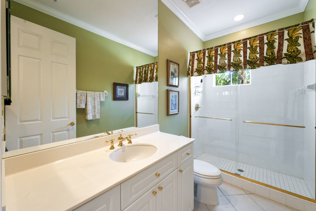 2613 Estrella Dr #18-2, Naples, FL 34109