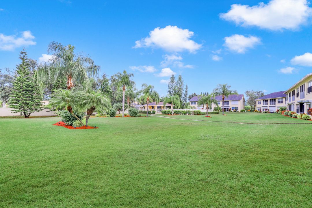 10231 Maddox Ln #211, Bonita Springs, FL 34135