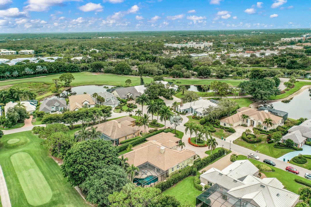 795 Brentwood Point, Naples, FL 34110