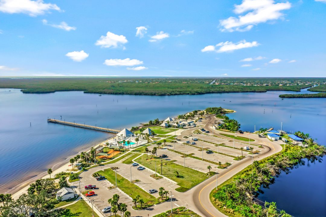 1293 Commerce St, Port Charlotte, FL 33953