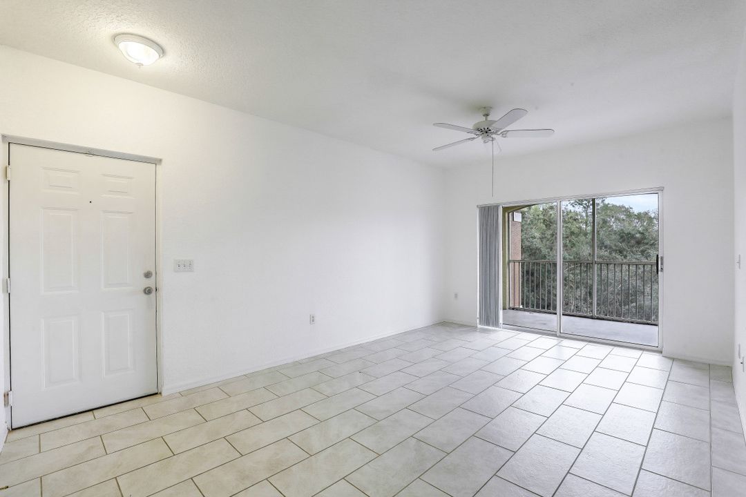 6341 Aragon Way #305, Fort Myers, FL 33966