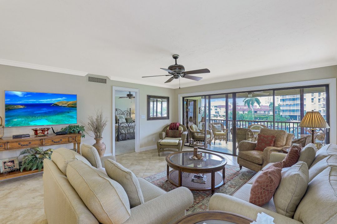 900 Panama Ct #4 , Marco Island, FL 34145