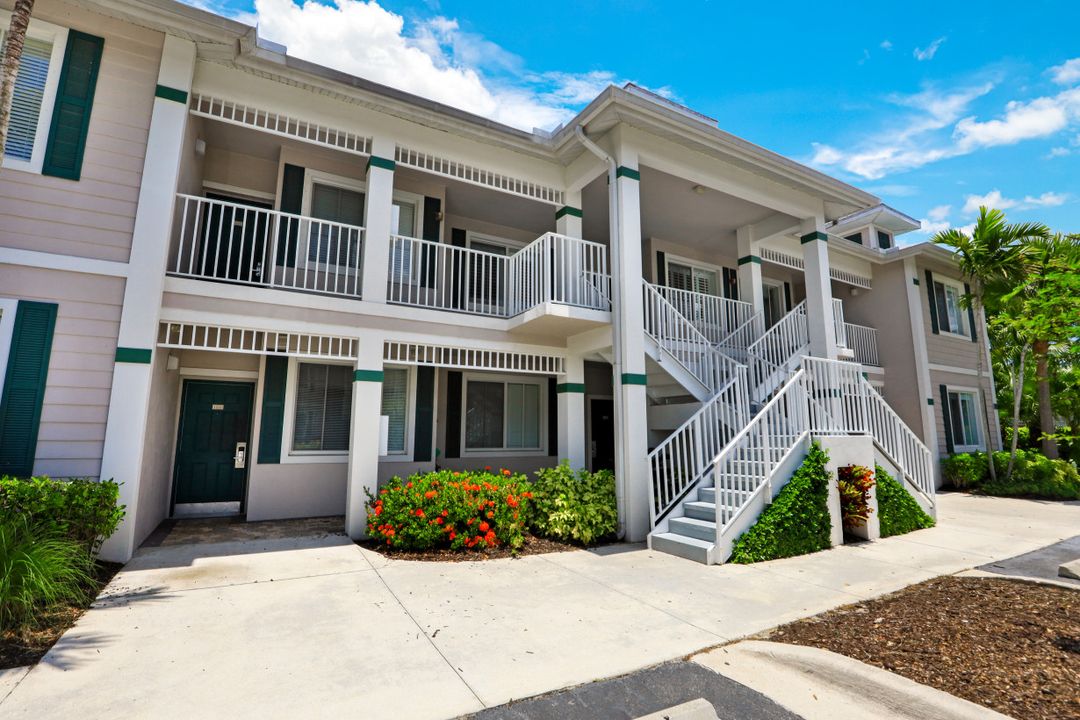 7910 Mahogany Run Ln #1225, Naples, FL 34113