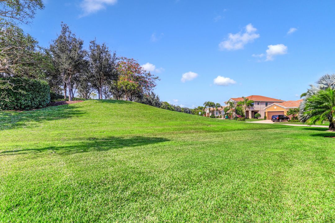 3731 Madeira Ct, Naples, FL 34119