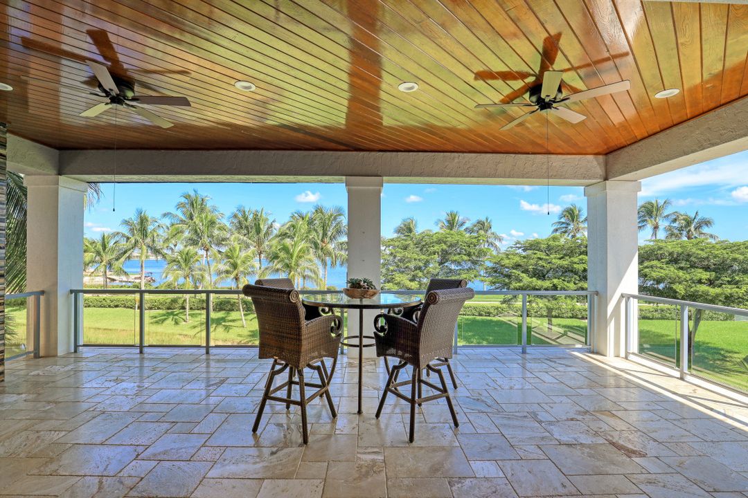 18000 Via Bellamare Ln, Miromar Lakes, FL 33913