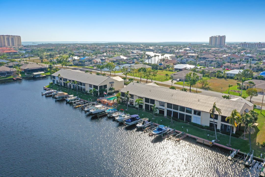 5605 SW 12th Ave #108, Cape Coral, FL 33914