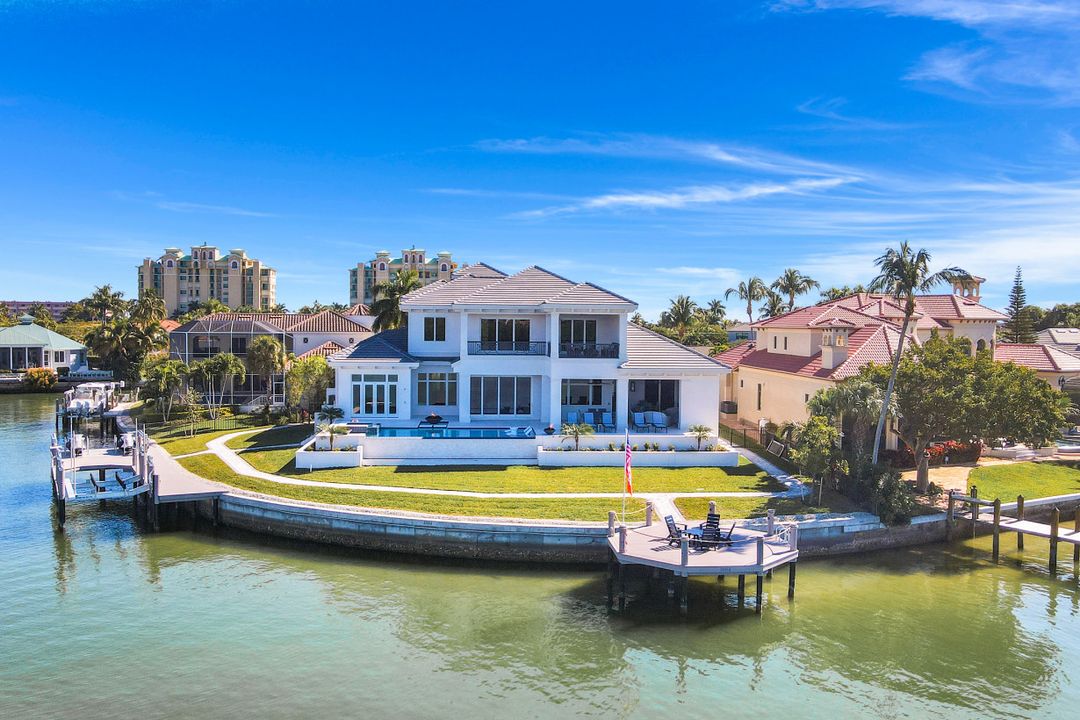 1084 Old Marco Ln, Marco Island, FL 34145