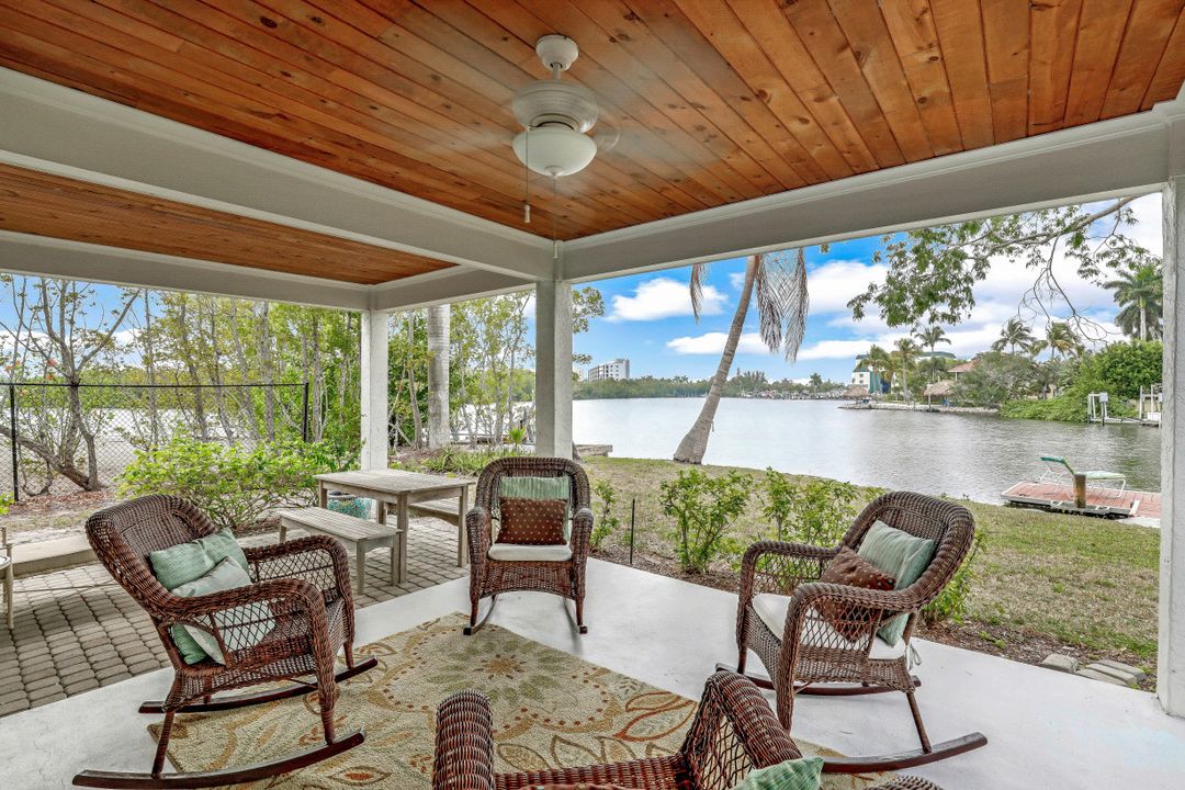 249 3rd St, Bonita Springs, FL 34134