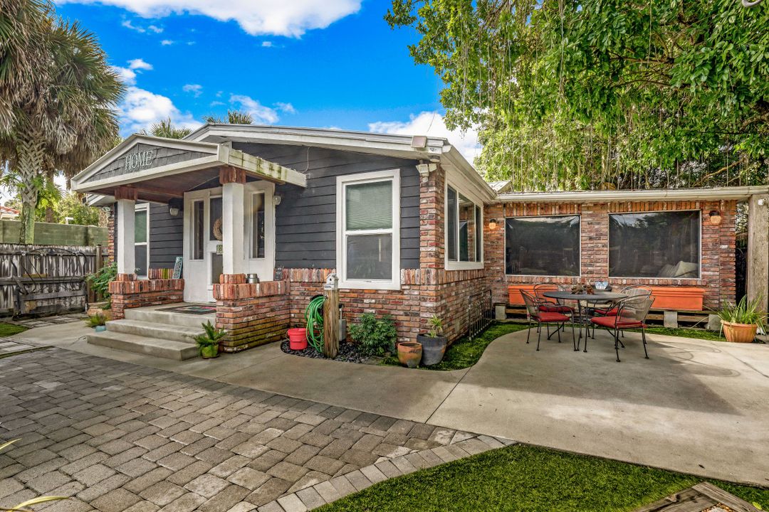 9520 Corkscrew Rd, Estero, FL 33928