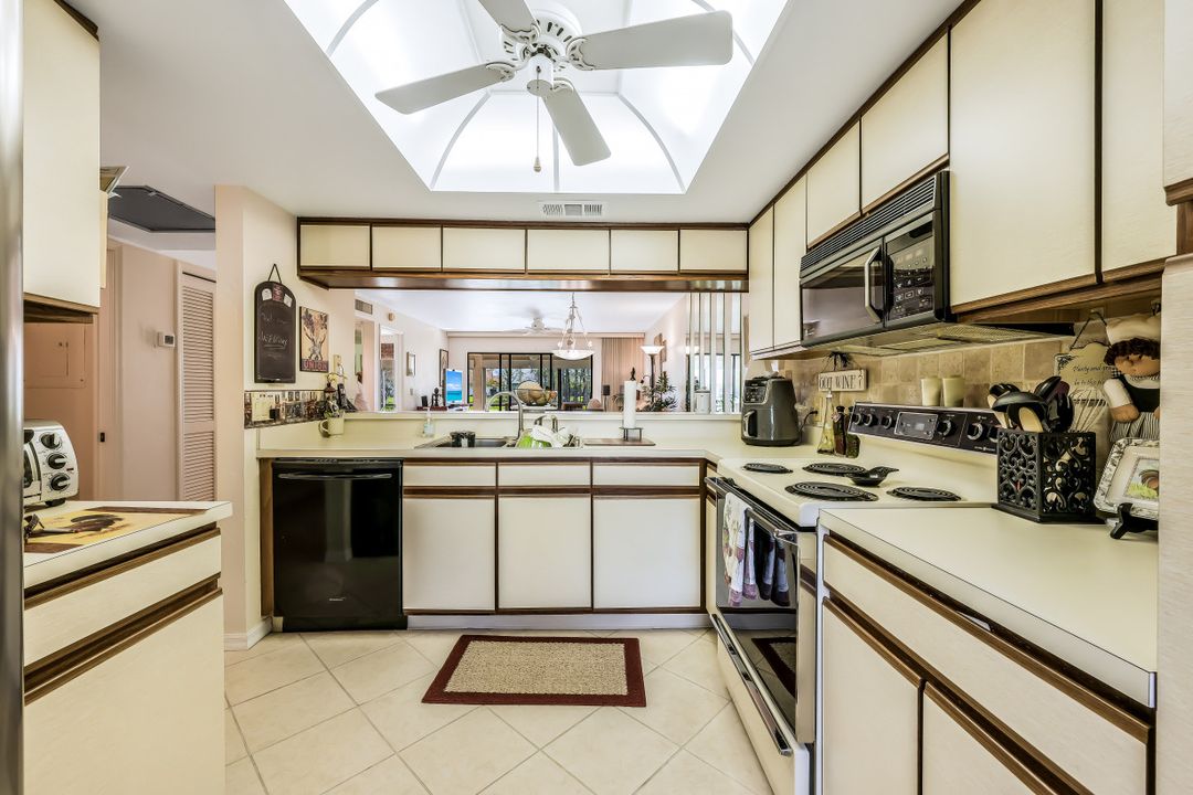 12500 Cold Stream Dr #302, Fort Myers, FL 33912