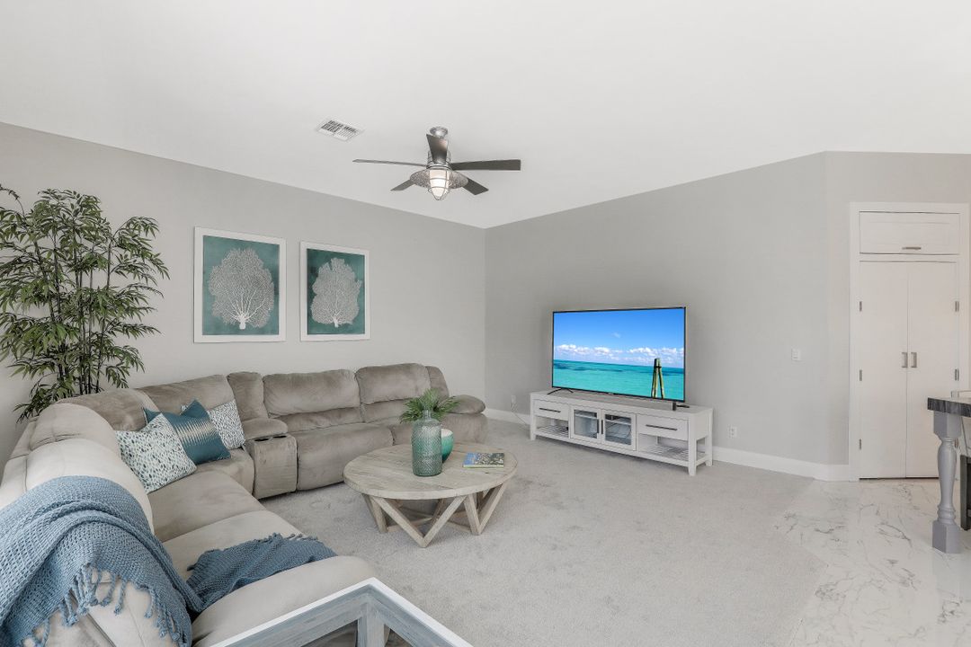 570 Elk Cir, Marco Island, FL 34145