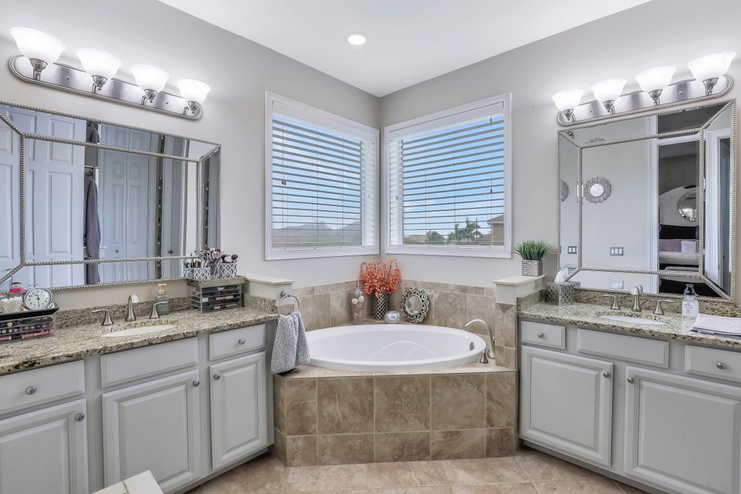 8538 Banyan Bay Blvd, Fort Myers, FL 33908