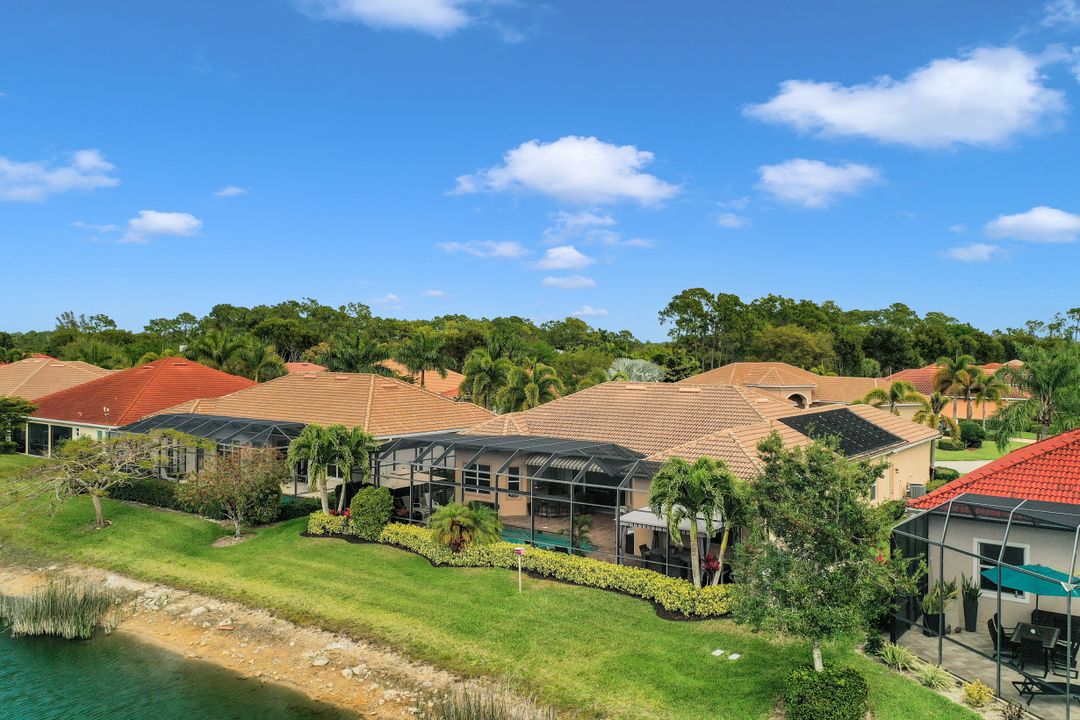 10256 Avonleigh Dr, Bonita Springs, FL 34135