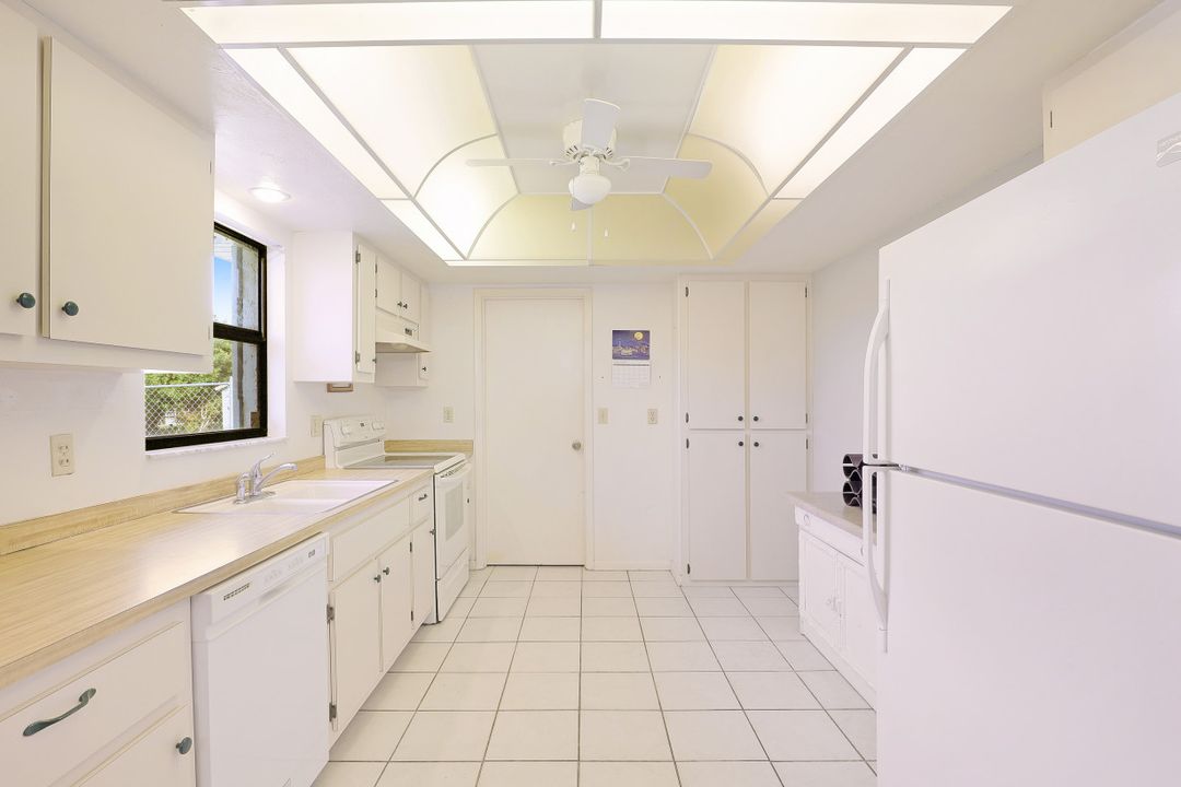 505 Layton Pl, Lehigh Acres, FL 33936