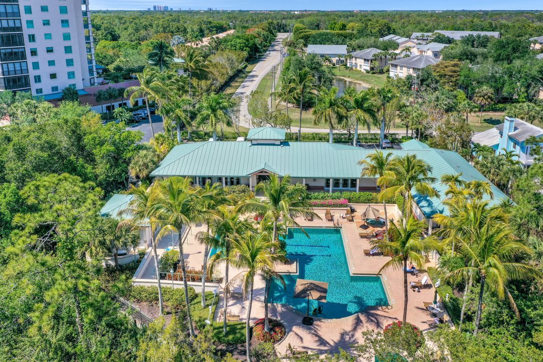 455 Cove Tower Dr #704, Naples, FL 34110