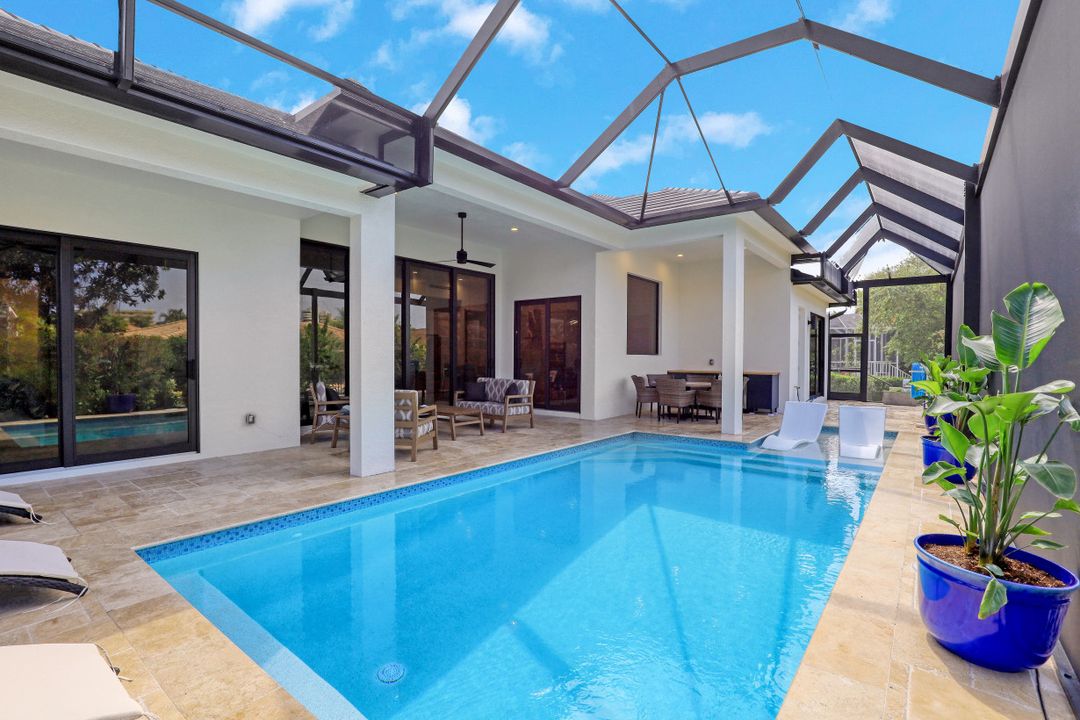 670 Amber Dr, Marco Island, FL 34145